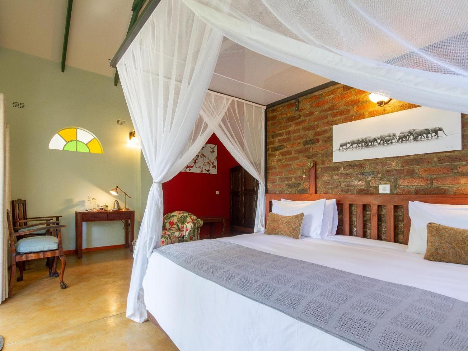 The Courtney Lodge Victoria Falls Eksteriør billede